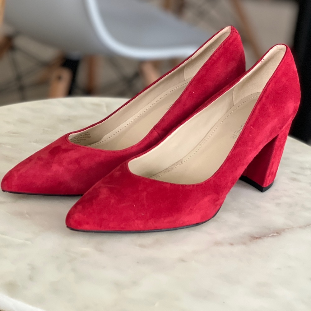 Marc Fisher Zala Leather Pumps